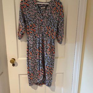 Tucker "Disco" v-neck dress with front slit sz P/XS